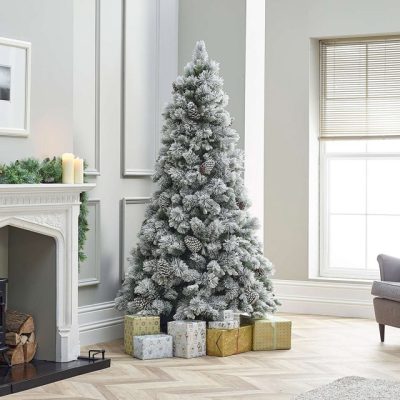 the-winter-workshop-virginia-pine-snowy-artificial-christmas-tree-flocked-green-5ft